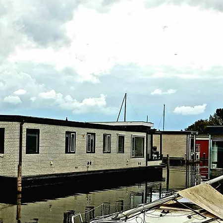Poellodge Xl, Houseboat Met Whirlpool En Sauna Διαμέρισμα *