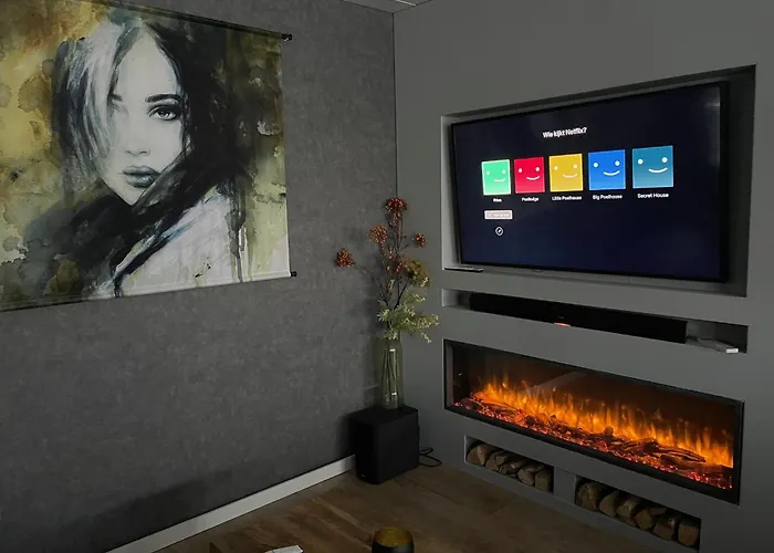 Poellodge Xl, Houseboat Met Whirlpool En Sauna *