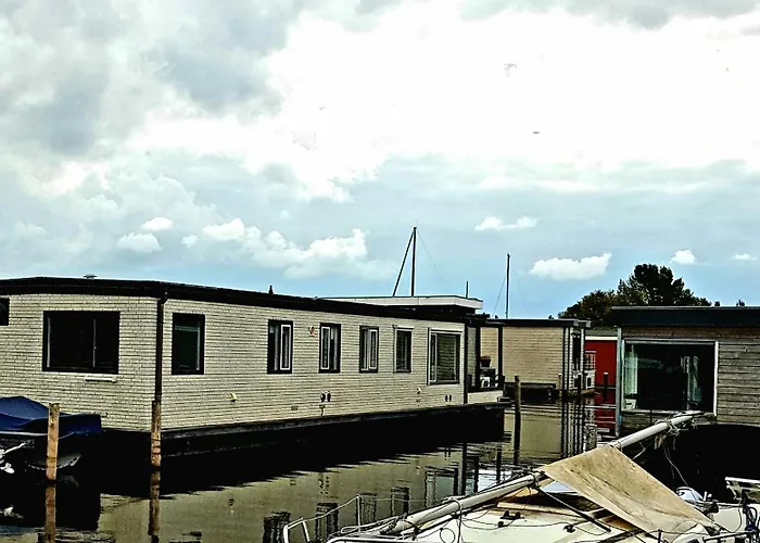 Poellodge Xl, Houseboat Met Whirlpool En Sauna Διαμέρισμα *